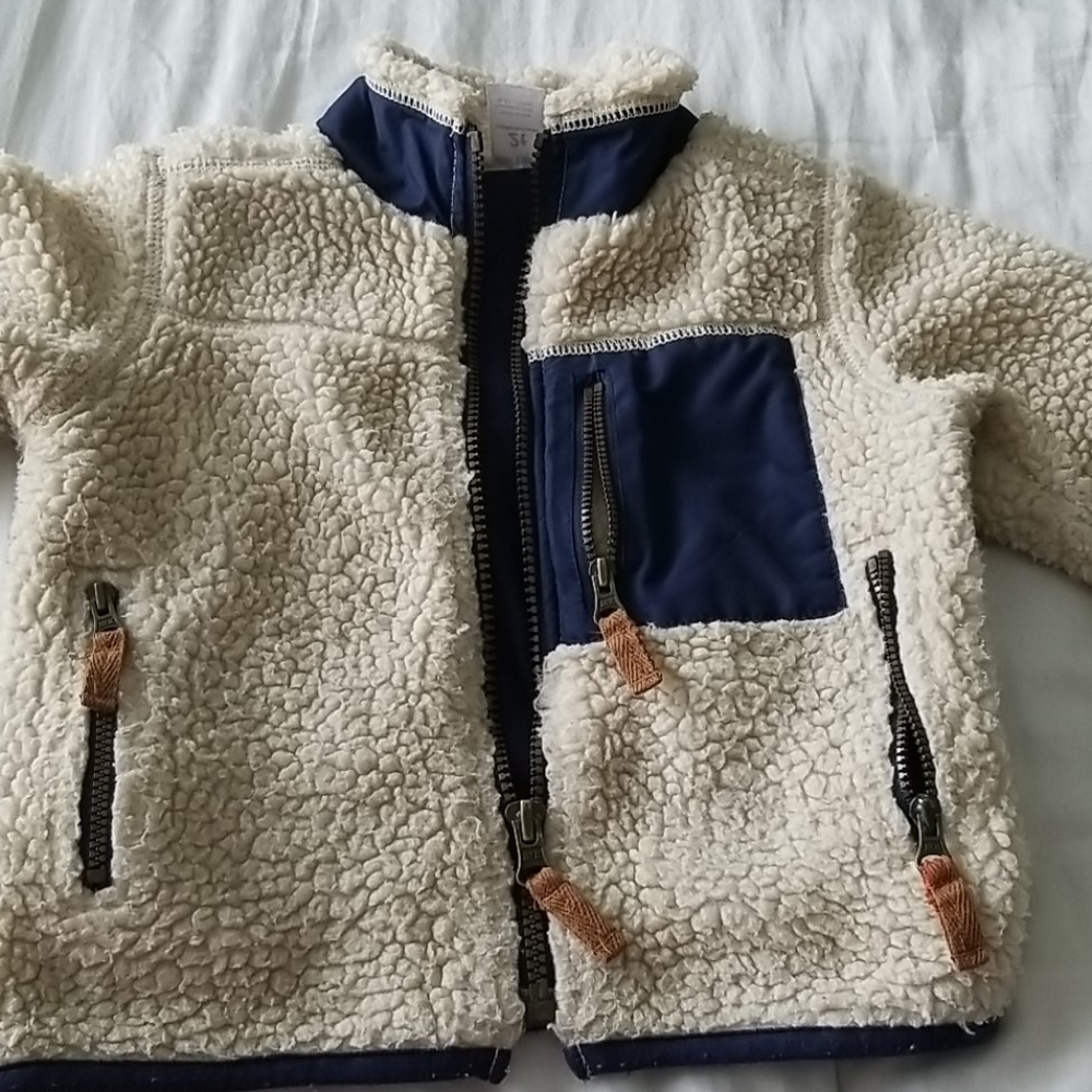 Carter's 2T jacket.